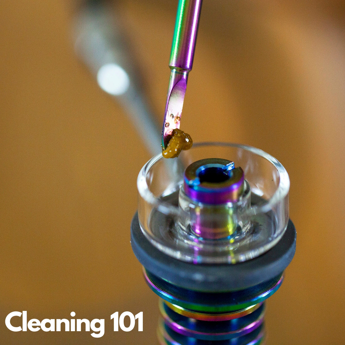 dabbing on a clean dab rig